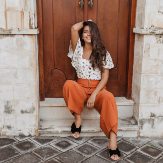 Ključ elegancije se krije u njima: Jedine pantalone za leto iz kojih nećete izlaziti FOTO