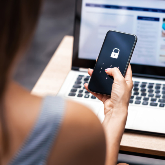Oprez: Ne koristite SMS kodove za verifikaciju